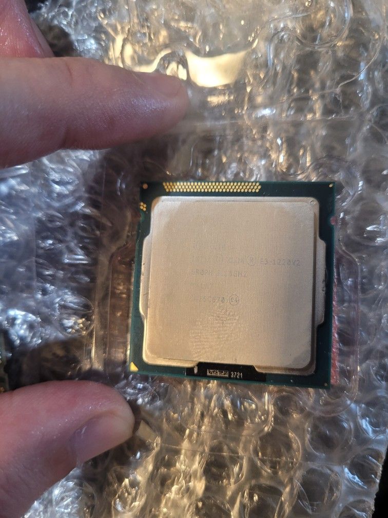 Intel Xeon E-1220v2 3.50ghz Turbo CPU 