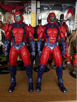Mcfarlane Manhunters lot of 2