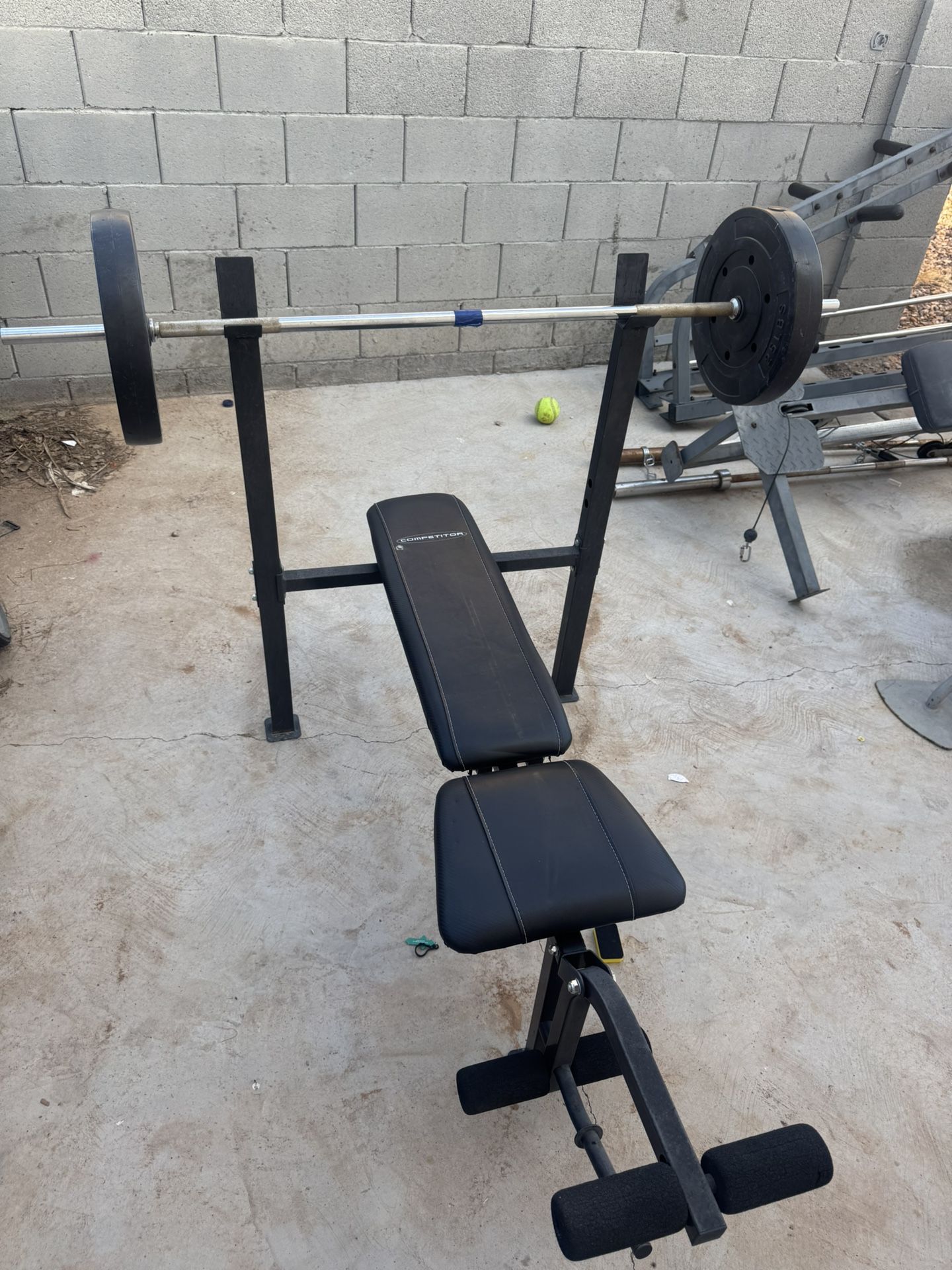 Weight bench