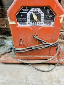 Lincoln Electric AC-225-S Arc Welder