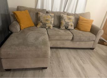 Sectional sofa beige.  Sofa seccional color beige