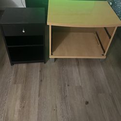 Night Tables / Mesitas De Noche