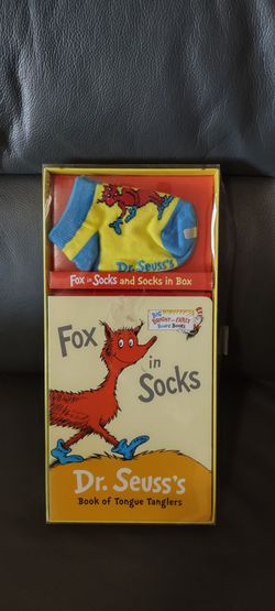 Dr Seuss Socks Book Gift Set