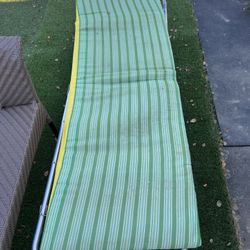 Outdoor beach camping garden cot chair foldable and light weight