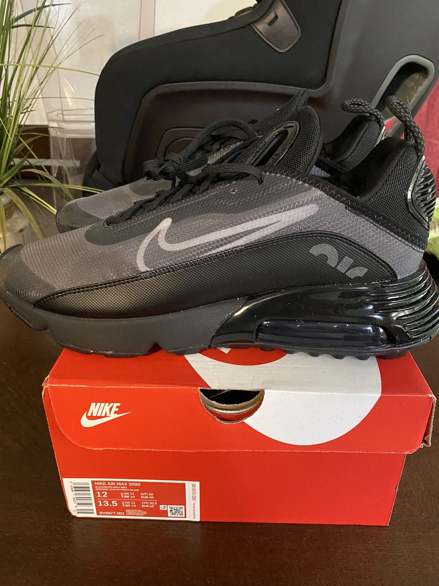 Men’s Air max 2090 size 12