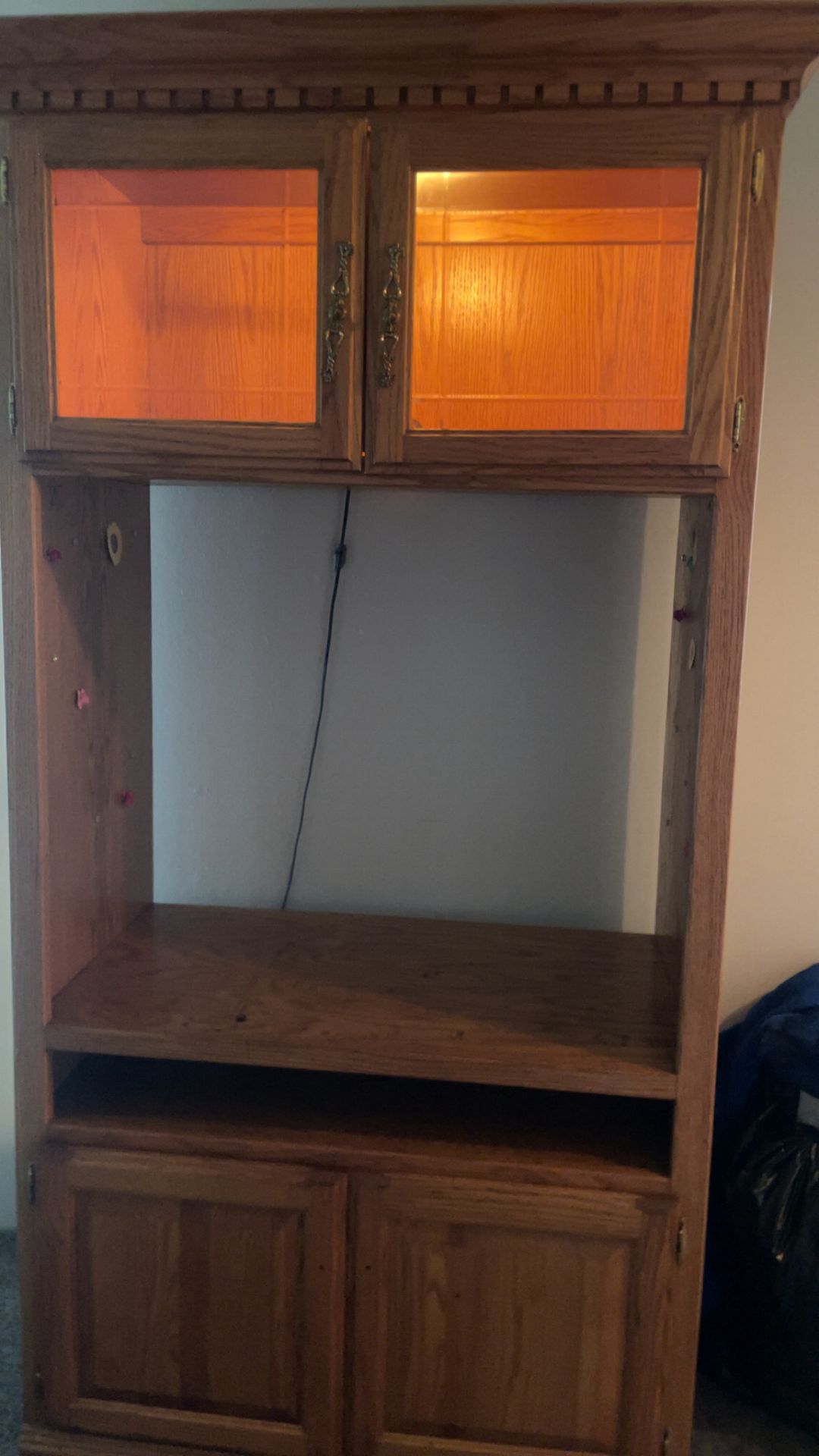 Living room entertainment shelf