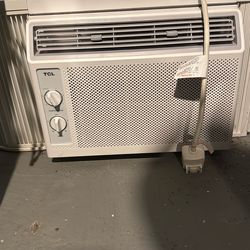 Window AC unit