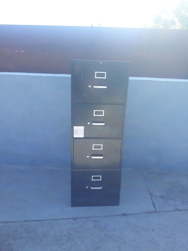 Steel File Cabinet 