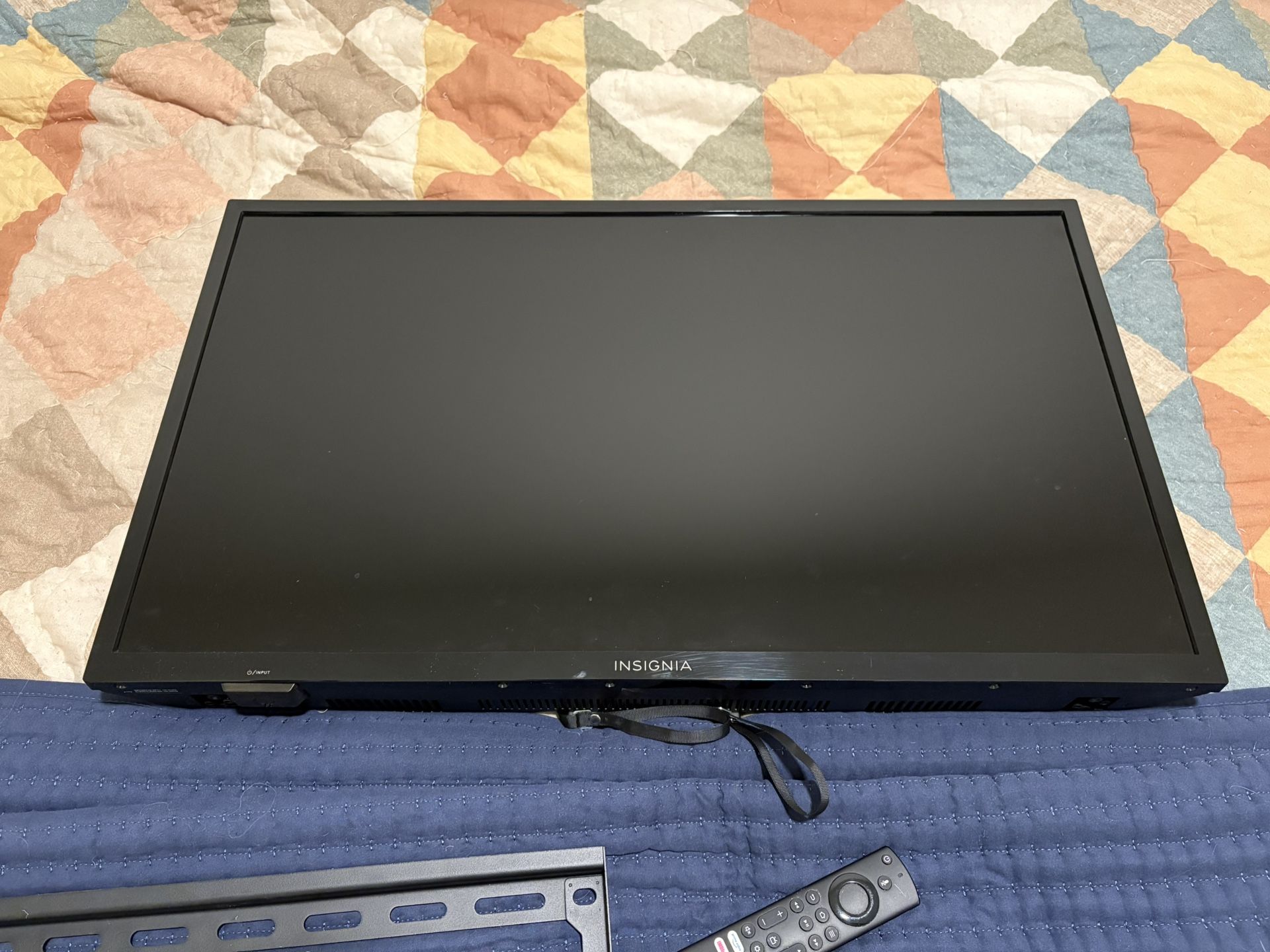 Insignia Smart TV
