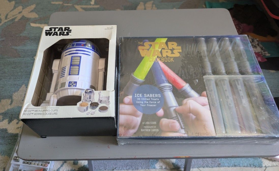 Star Wars Measuring Cup and Popsicles