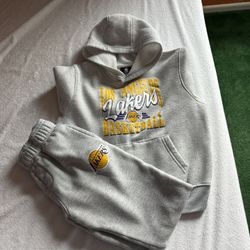 Boys Lakers Outfit Size 7