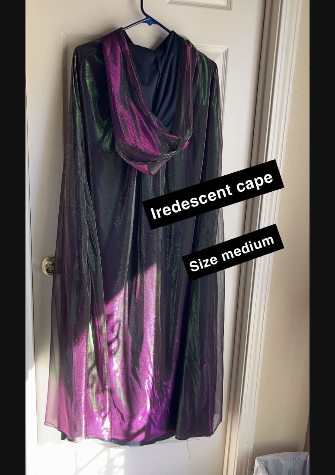 Cape Purple  Halloween 👻 Size Medium 