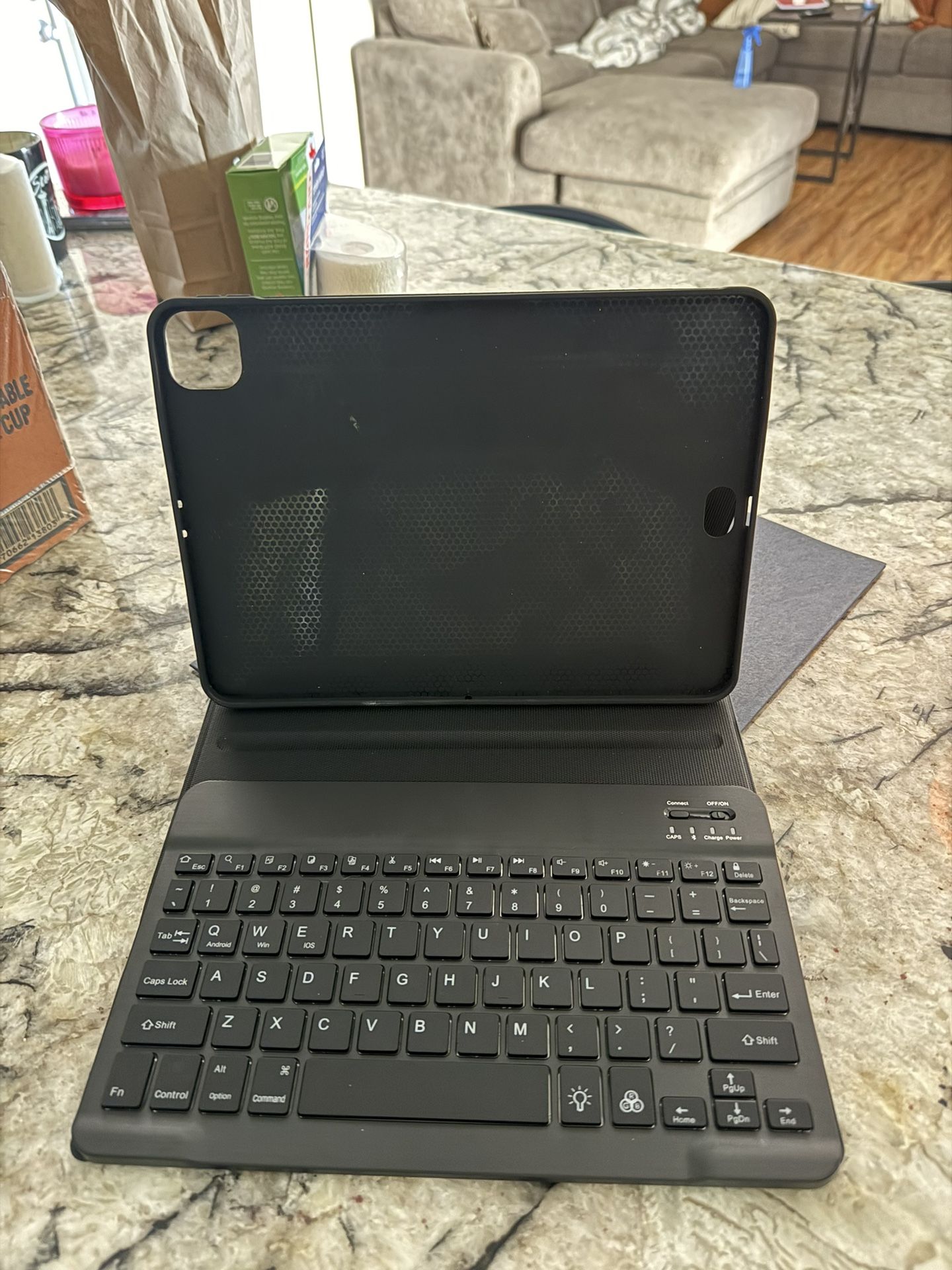ipad case with keyboard 
