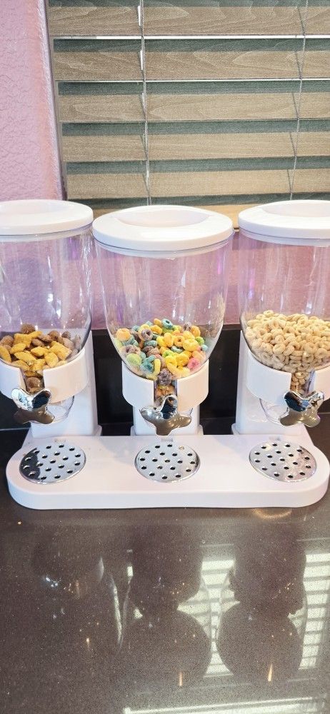 Triple Food Dispenser