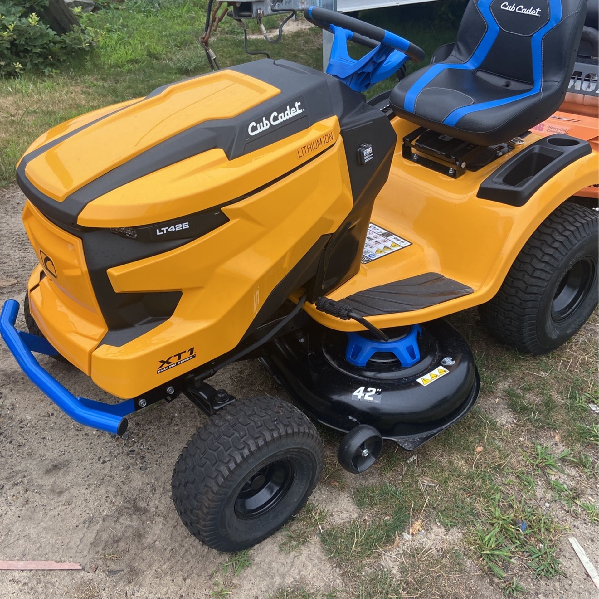 Cub Cadet Xt1 Battery Lt42e