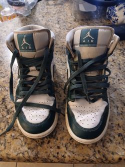Boy Shoes 8.5