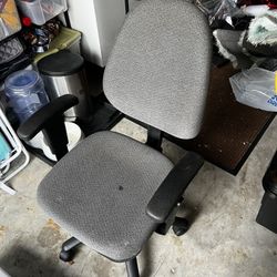 Chair ( Free) 