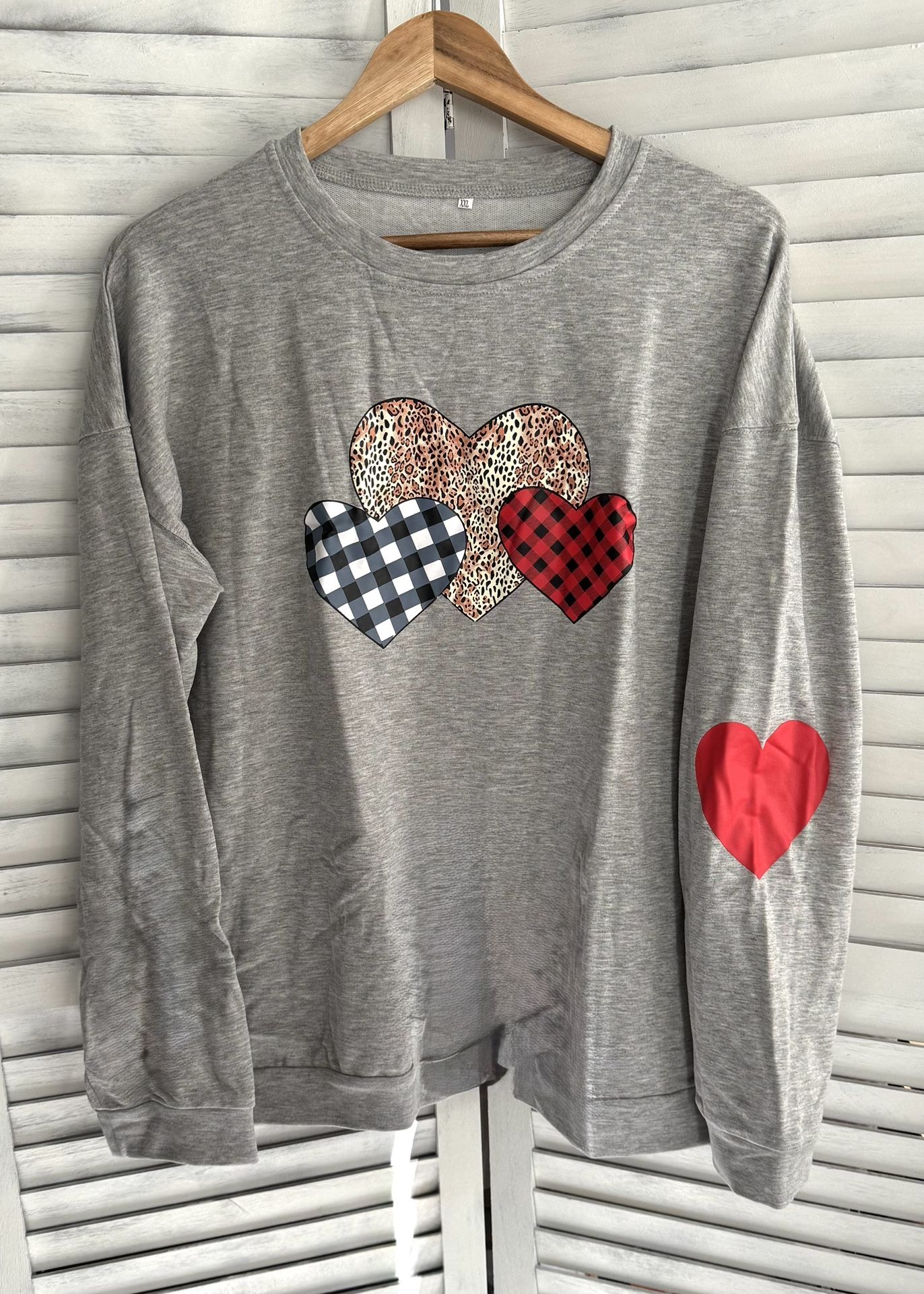 Heart Sweatshirt, XXL