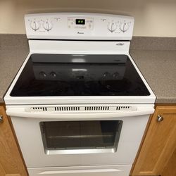 Electric Amana range