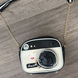 Unique Vintage Camera Shaped Bag
