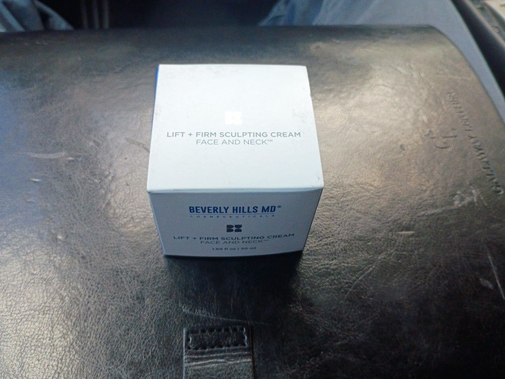 Beverly Hills MD Cosmeceutical