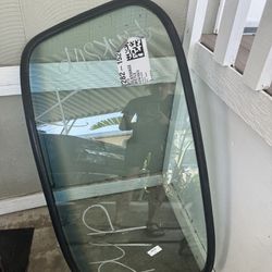 1973 VW Super Beetle Windshield with seal