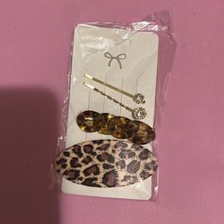 Girls clips