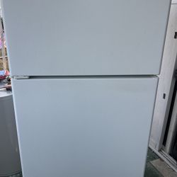 Hotpoint Refrigerator 