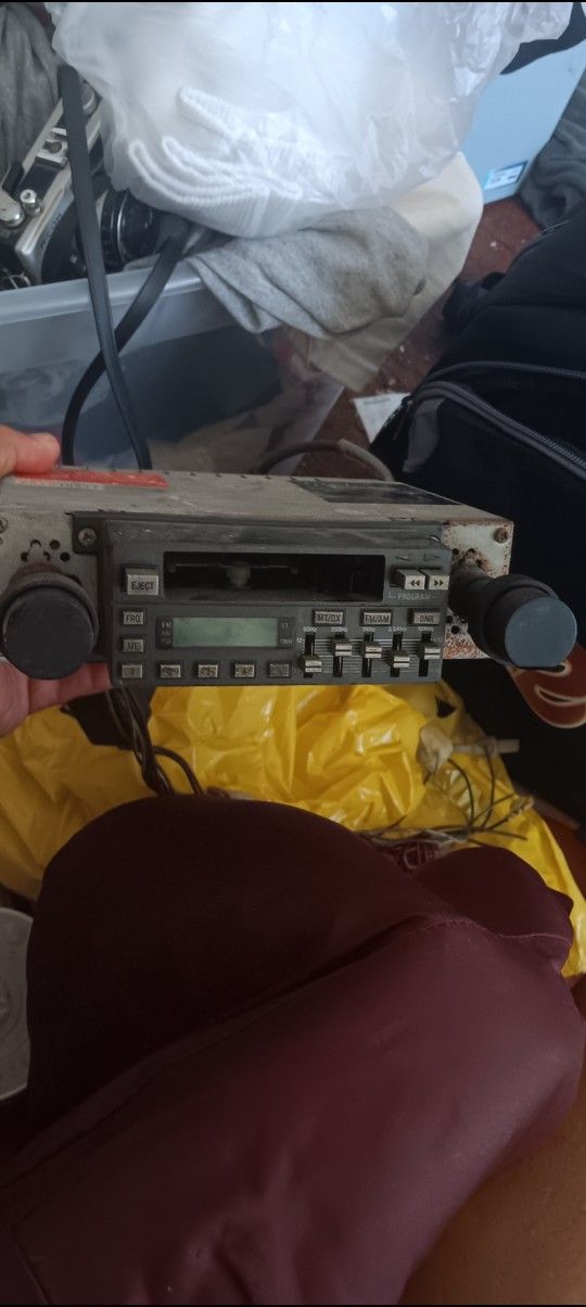 Vintage Shaft Car Radio With Eq