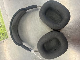 AIRPOD PRO MAXES