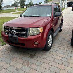 2010 Ford Escape