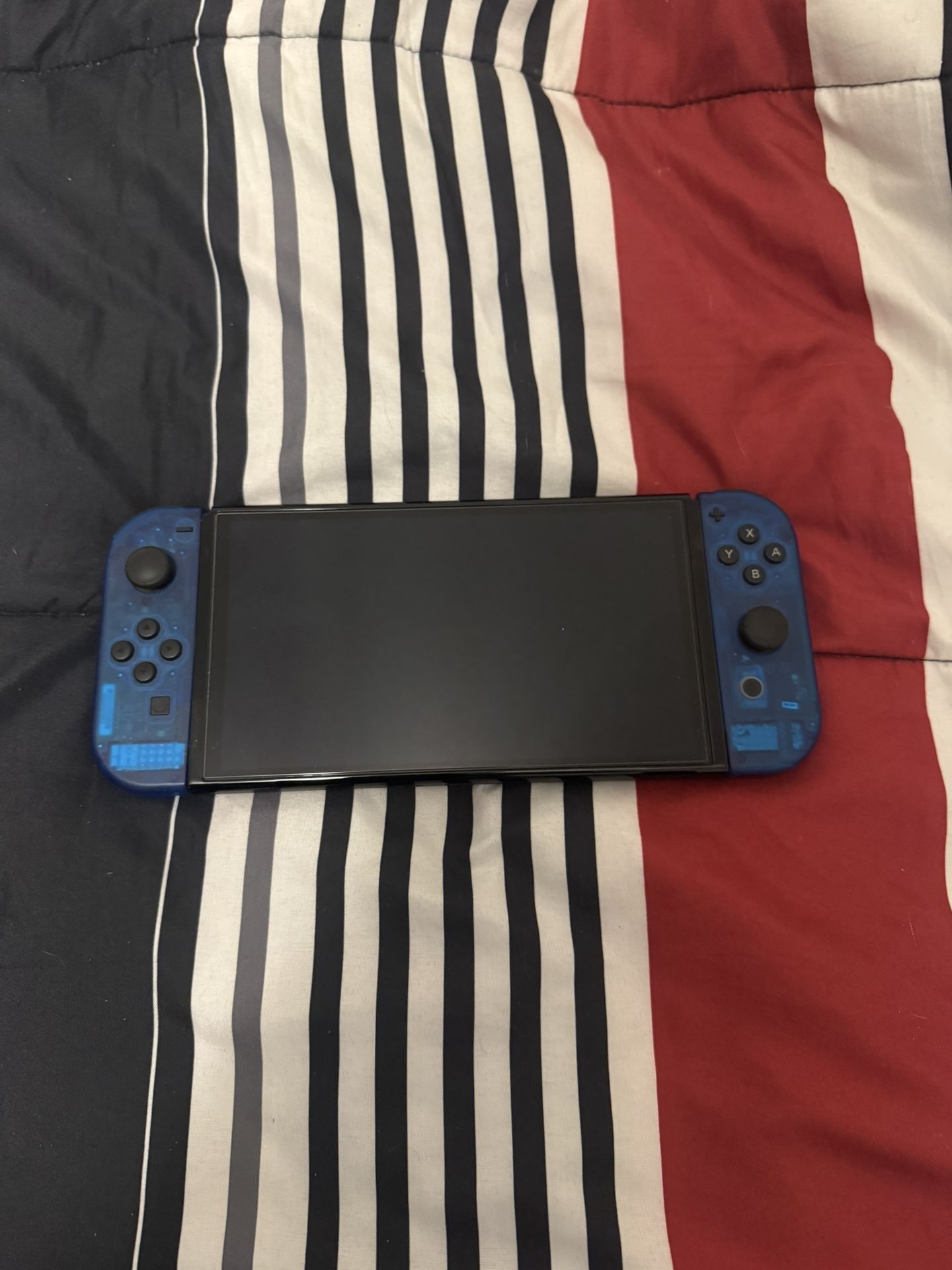 Nintendo Switch Oled With Custom Shell 