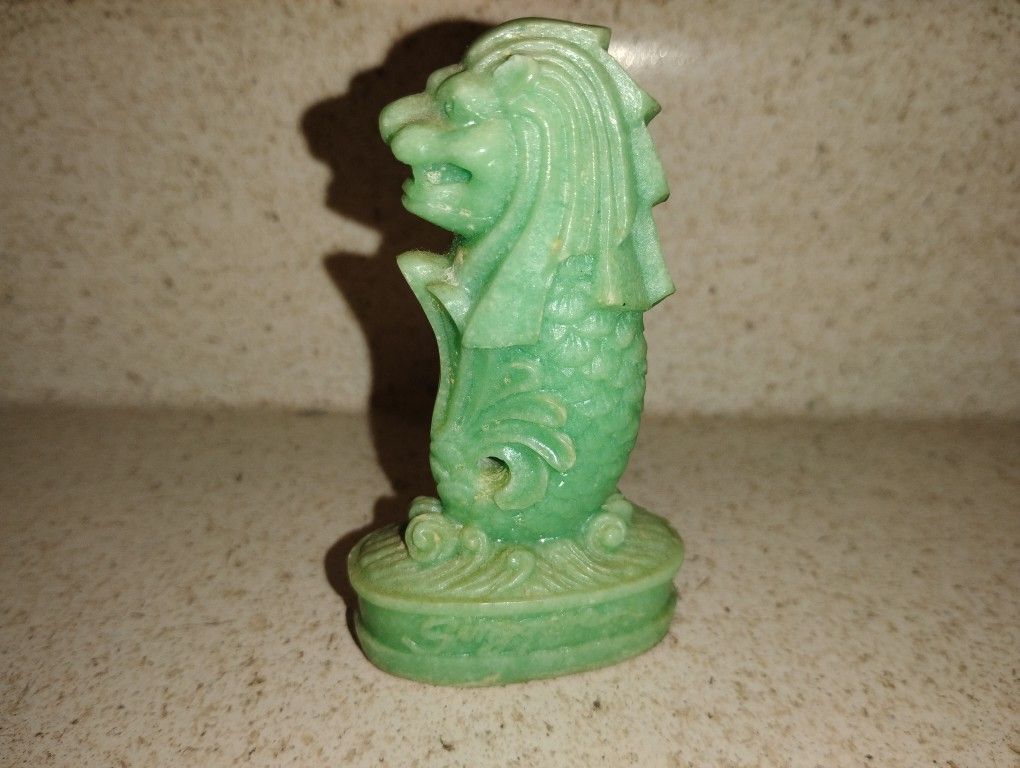Vintage Jade Green Merlion Hand Carved Asian Statute