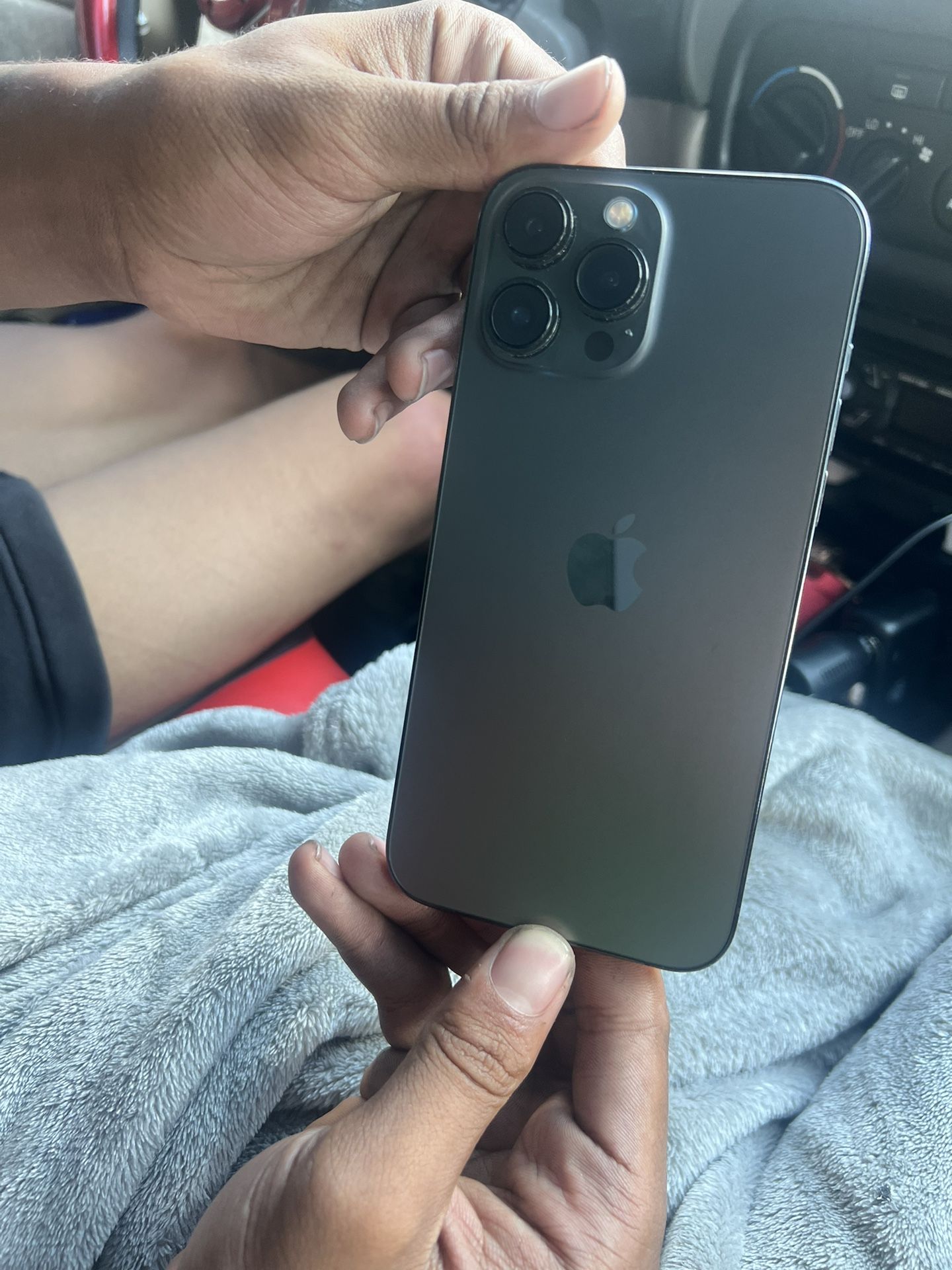iPhone 13 Pro Max