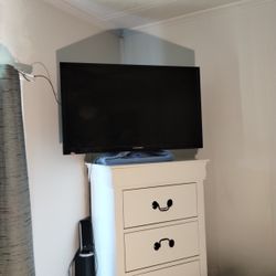 Flat Screen Tv