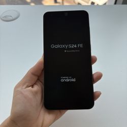 Samsung Galaxy S24 FE 5G 128GB ( Opened Box Like Brand New Excellent Condition Unlocked)