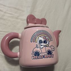 Hello Kitty Teapot