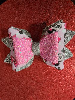 Minnie Mouse Bow