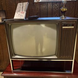 Vintage TV