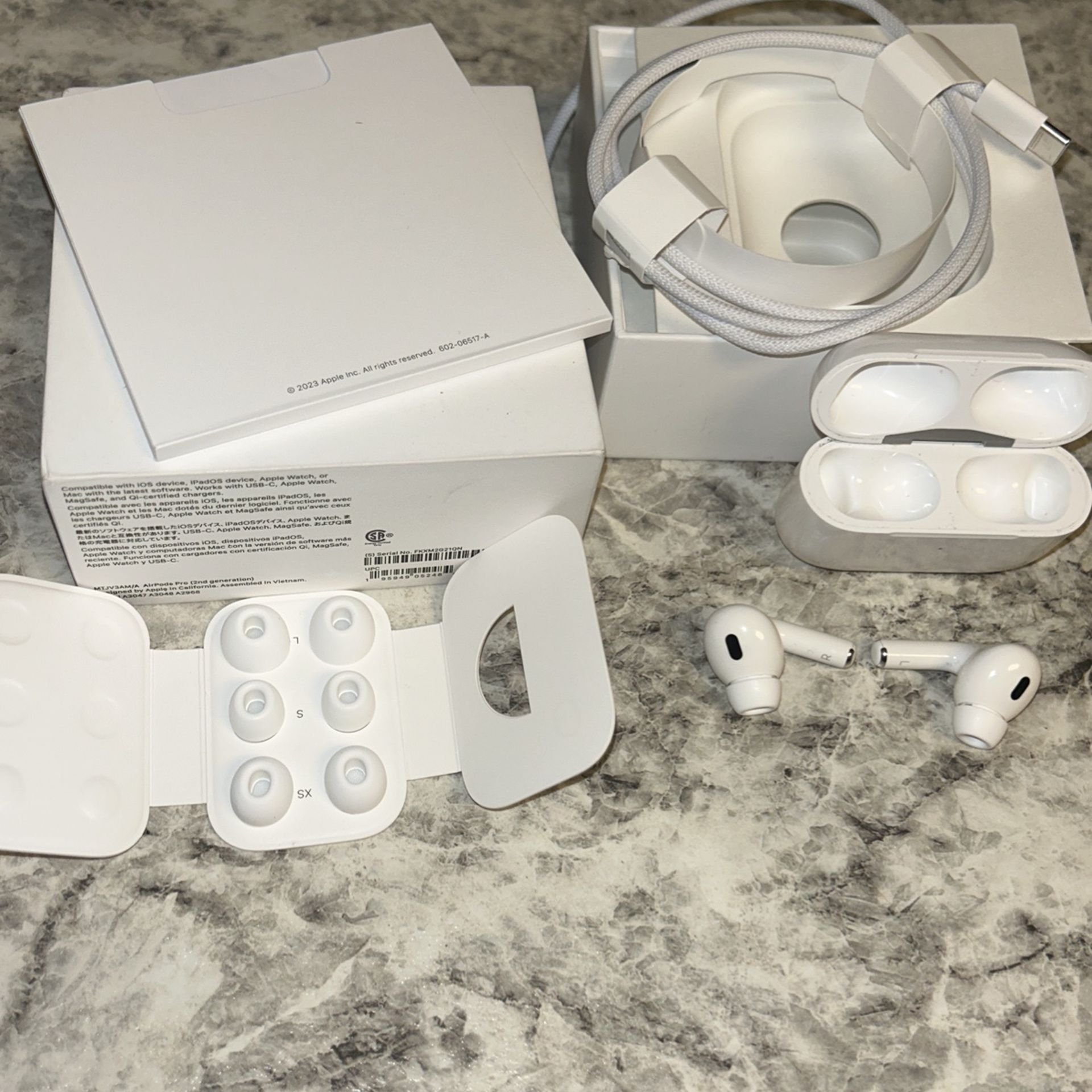Used Apple AirPod pros 
