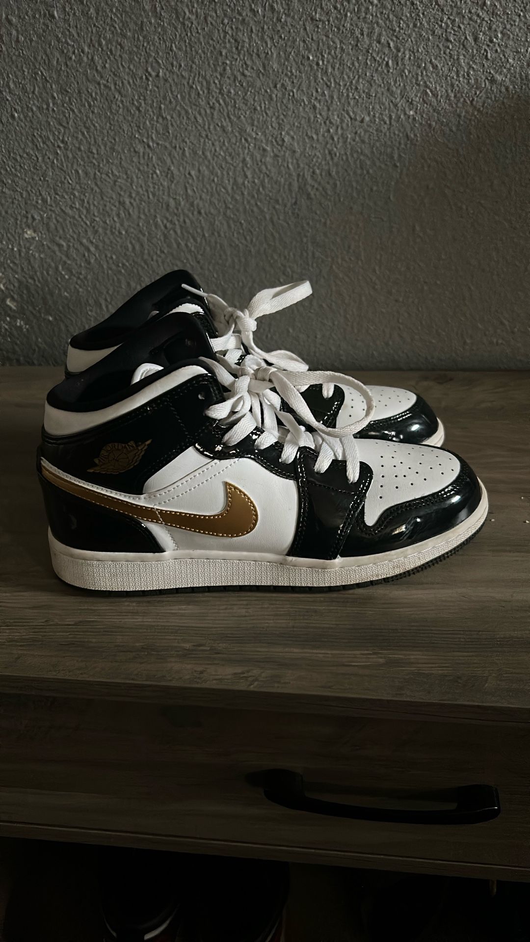 Jordan 1