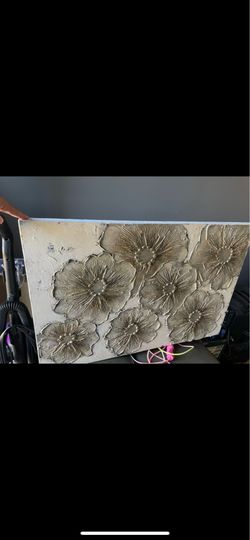 Canvas decor