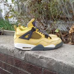 Jordan 4 Thunder Size 11