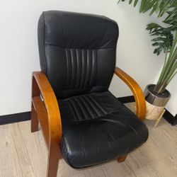 Black Leather,Brown Wooden Armrest Office Chairs(set Of 4)