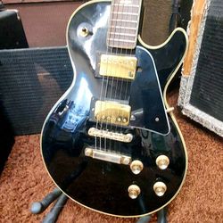 Kent 70s Les Paul Electric Guitar 🎸 !!$220 Or Best Offer !!