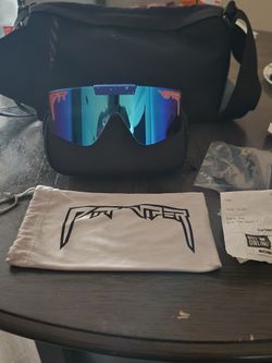 Brand New Pit Vipers