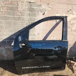GMC Sierra And Chevrolet Chevy Silverado 2500 HD Driver Door Left Side 2020 2021 2022 2023 Part $450