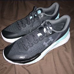 Under Amour Curry LowFlo 2 TRO