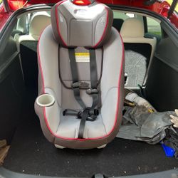 Graco 8 Position Adjust Harness Plus Headset Car Seat
