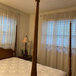 Four Poster Full Bed W/ Box Spring